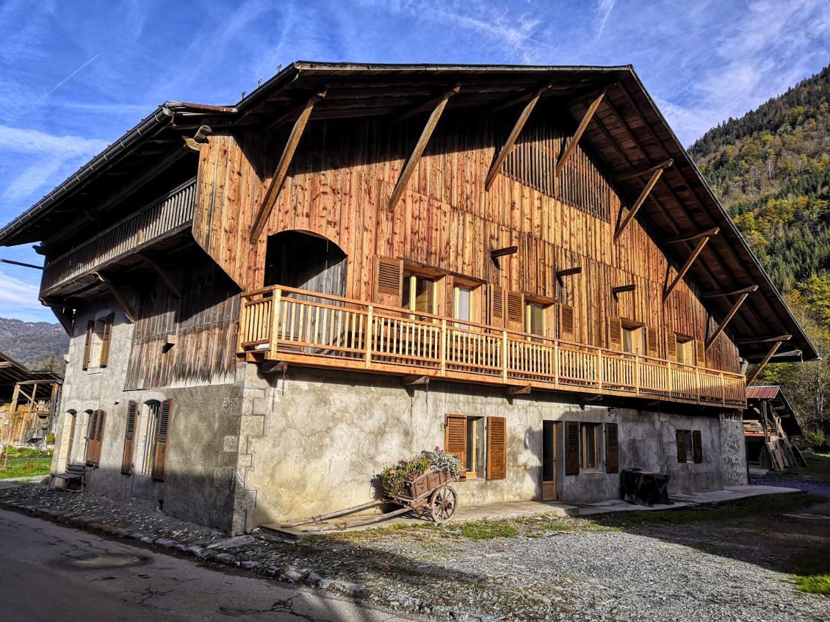 Chez Lucienne, Jacuzzi Et Sauna Samoëns Exterior foto